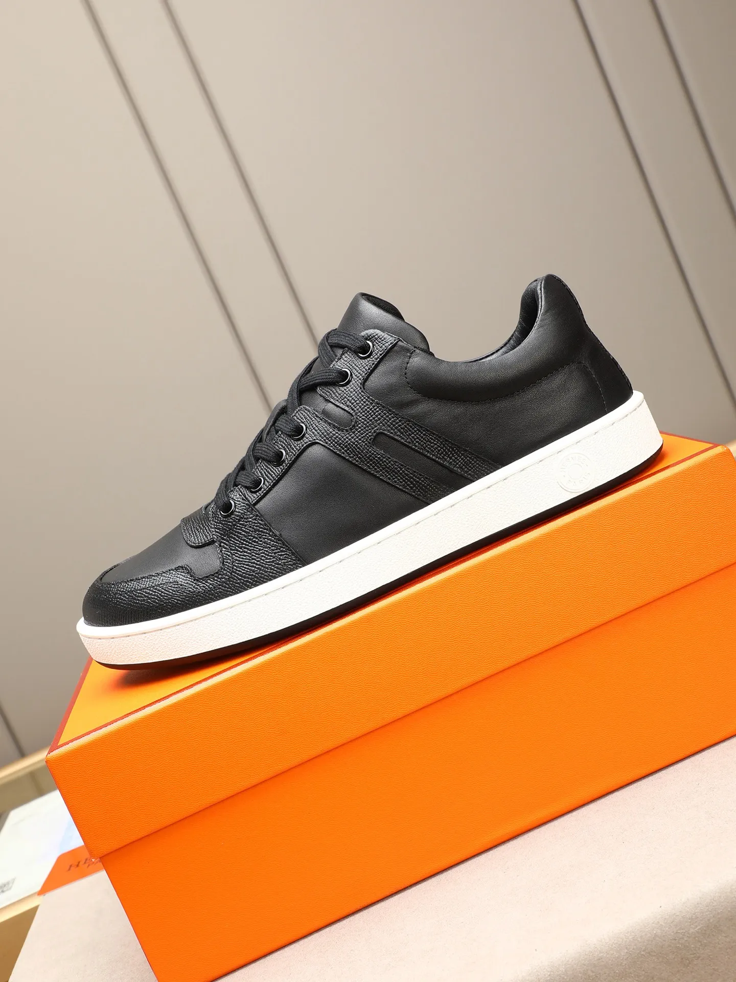 Men's shoes 💰720 [HERMES] Hermès - High-end quality original 🔍🔍🔍 casual sneakers - Upper: 🔝 Napa calfskin, shoe body sewn with brand 'H' totem - Lining: water-dyed cowhide - Outsole: original TPR. :38-44 (45, can be customized)